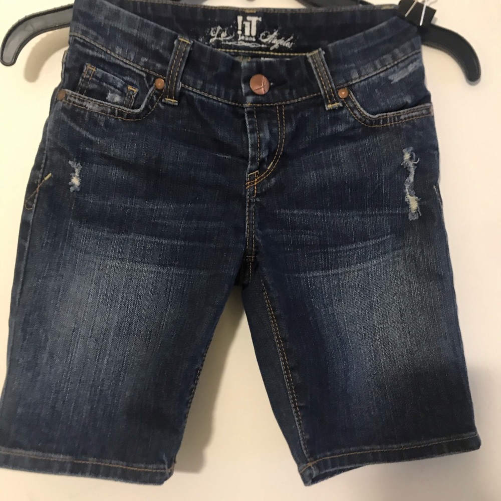 two shorts for 7-year-olds, one denim blue,black - Picture 2 of 12